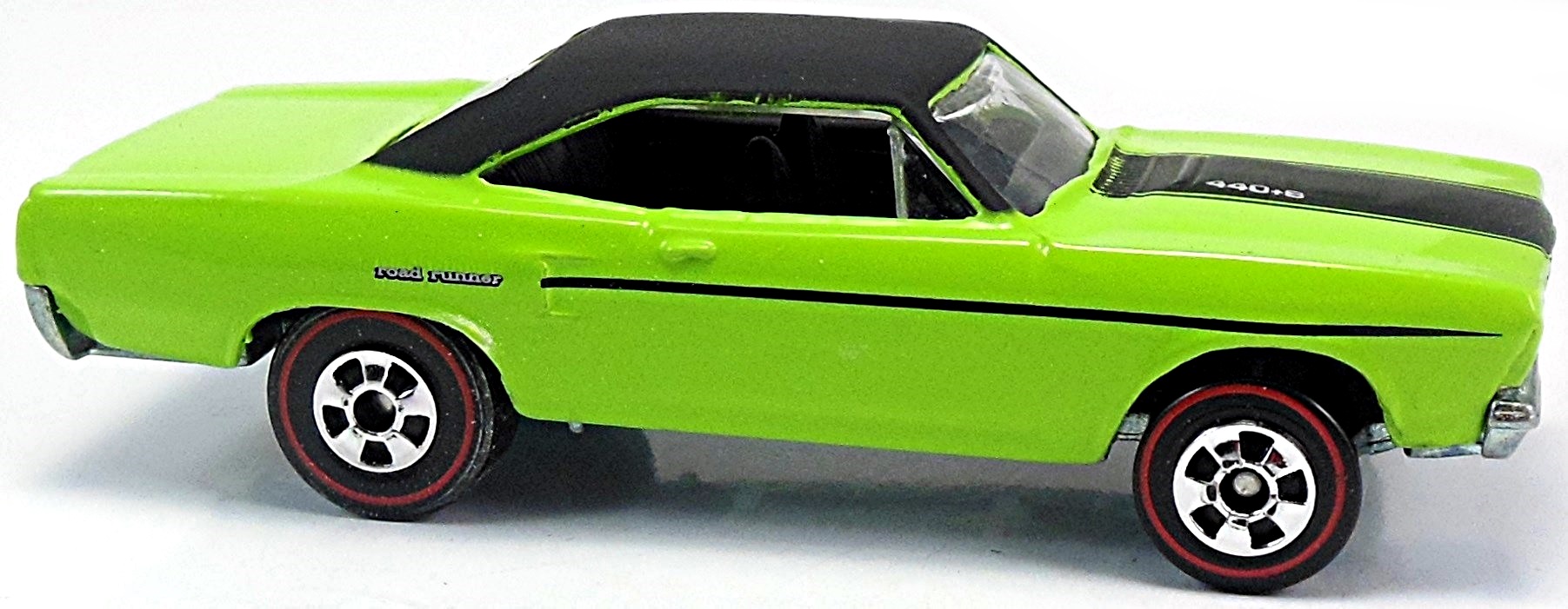 ’70 Road Runner (Plymouth) – 77mm – 1998 | Hot Wheels Newsletter