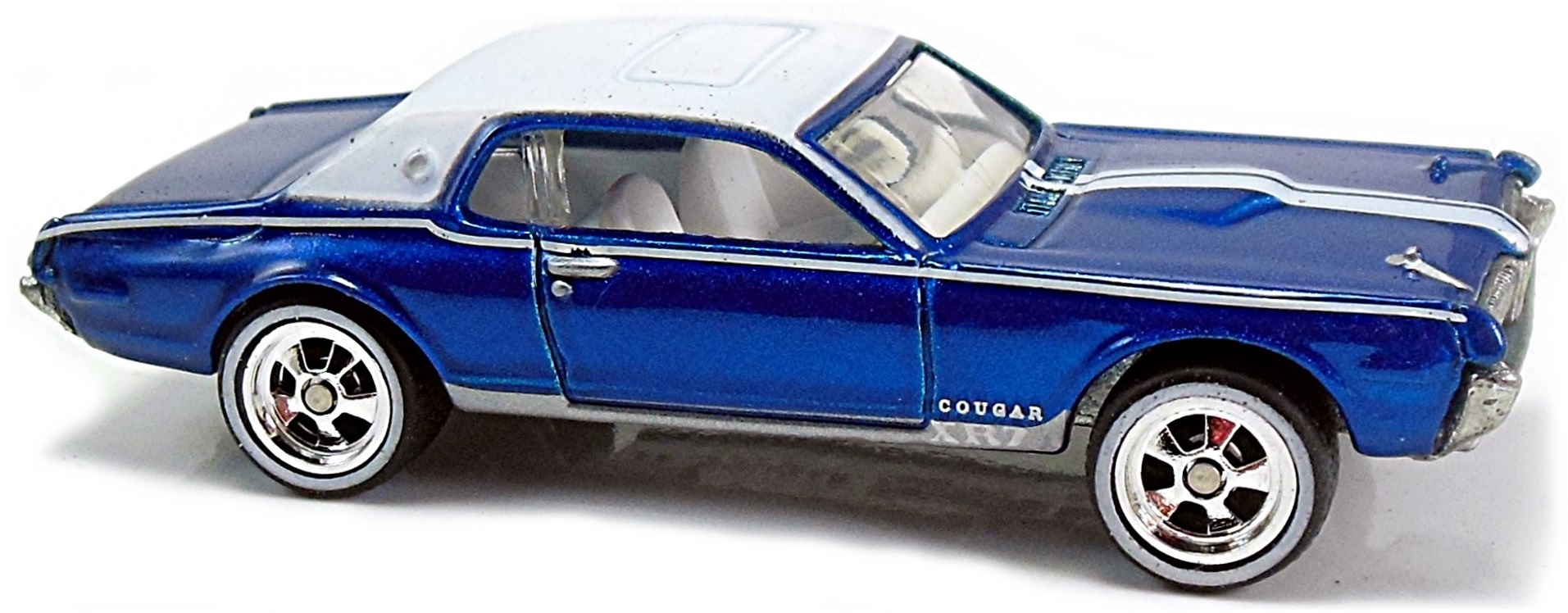 68 Cougar – 73mm – 2002 | Hot Wheels Newsletter