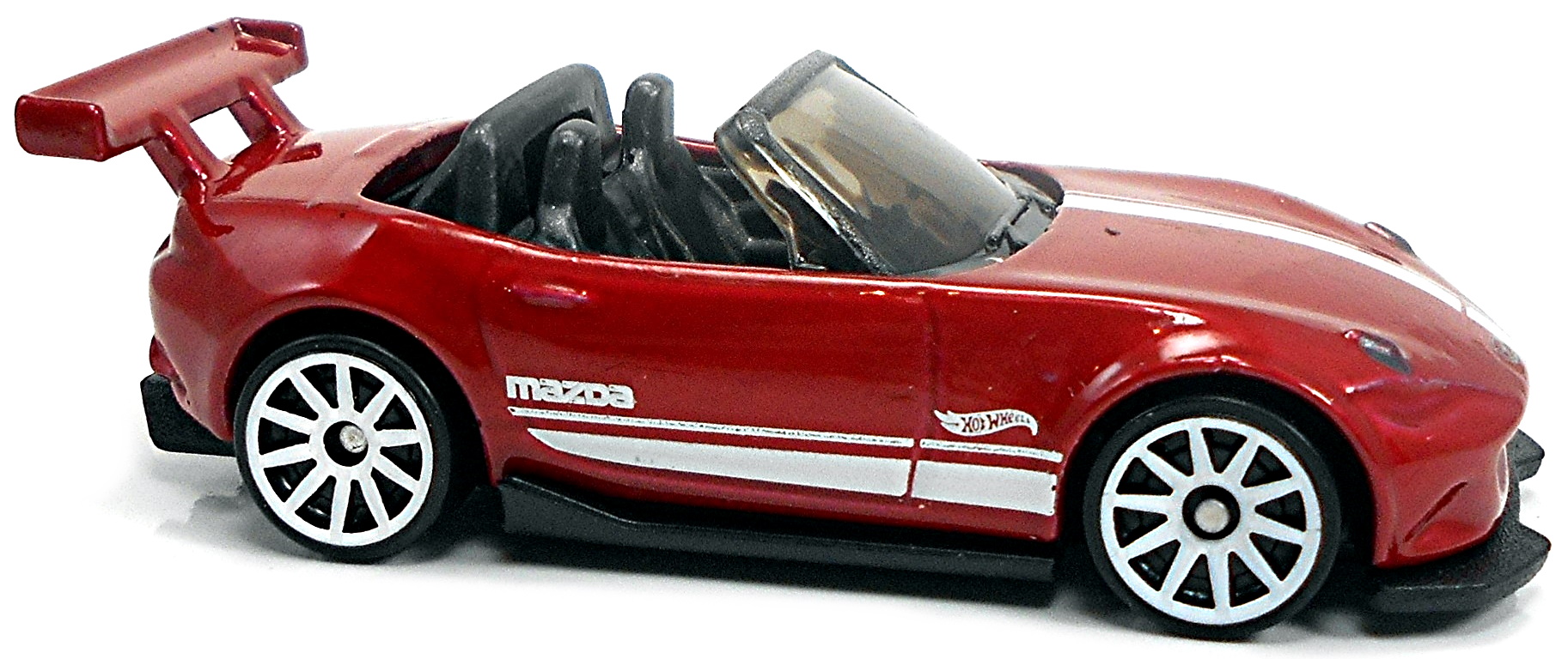 15 Mazda MX-5 Miata – 70mm – 2016 Hot Wheels Newsletter